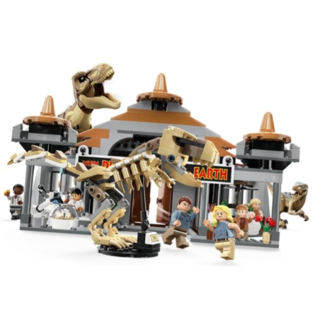Конструктор Lego Jurassic Park Центр відвідувачів: Атака тиранозавра й раптора фото №3