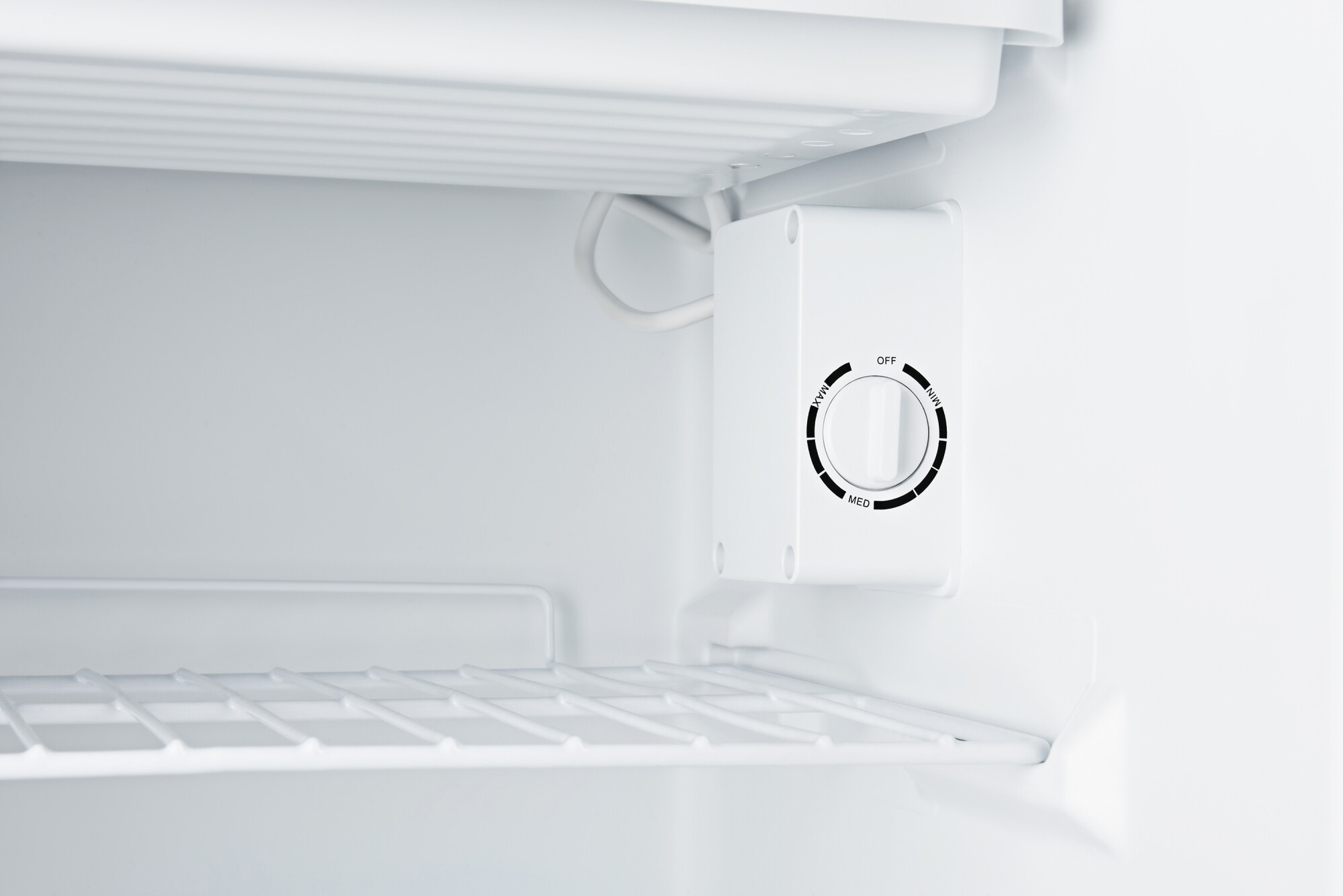 Холодильник Ardesto DFM-90W фото №4