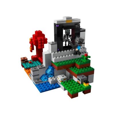 Конструктор Lego Minecraft Разрушенный портал 316 деталей (21172) фото №5