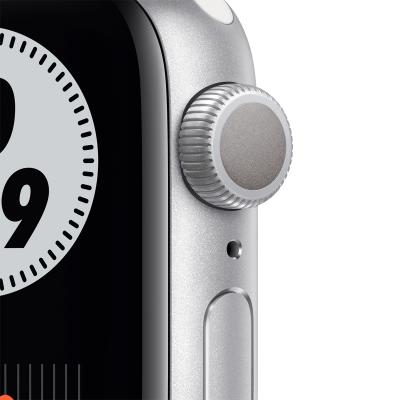Smart годинник Apple Watch Nike SE GPS, 44mm Silver Aluminum Case with Pure Plati (MYYH2UL/A) фото №3